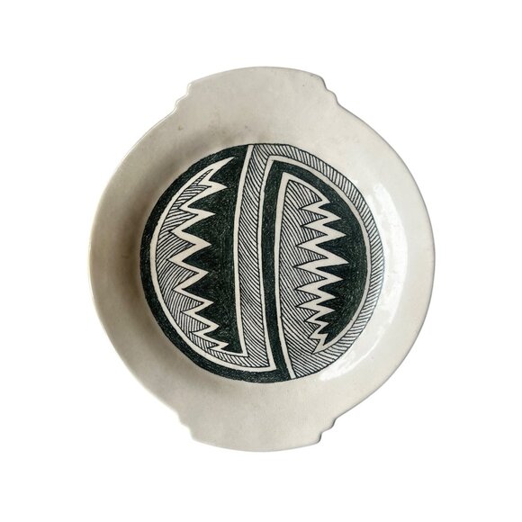 Signed Pratt 1993 Anasazi Escavada  Style B&W Hand-Painted Ceramic Plate - Picture 1 of 6